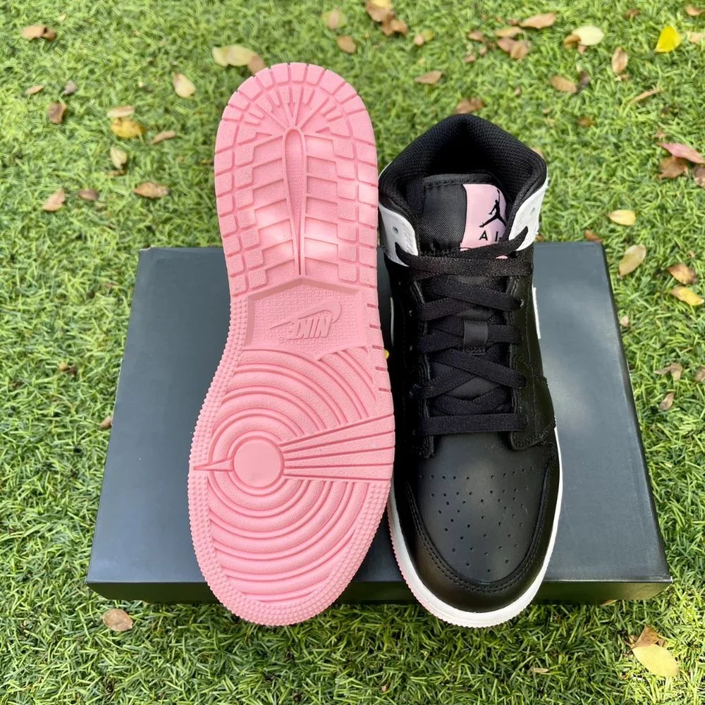 Nike Air Jordan 1 Mid black pink shoes - Picture 4 of 4